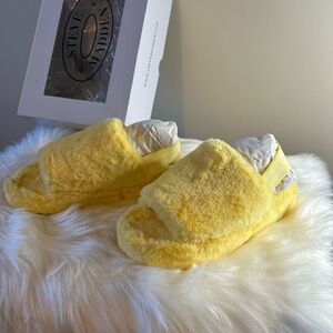 Steve Madden Fuzz Yellow